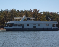 House-Boat-Windows-1