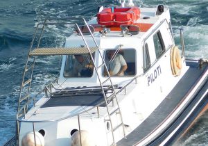 boat windshield repair